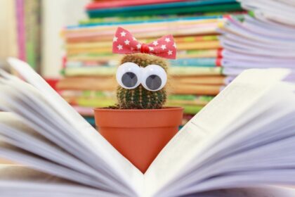 cactus_book_flower_pot_read_scratchy_knowledge_literature-671600